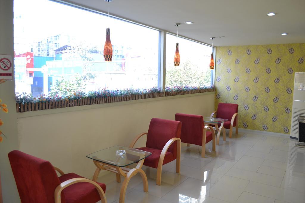 Qingdao Renjia Bussiness Hotel الغرفة الصورة